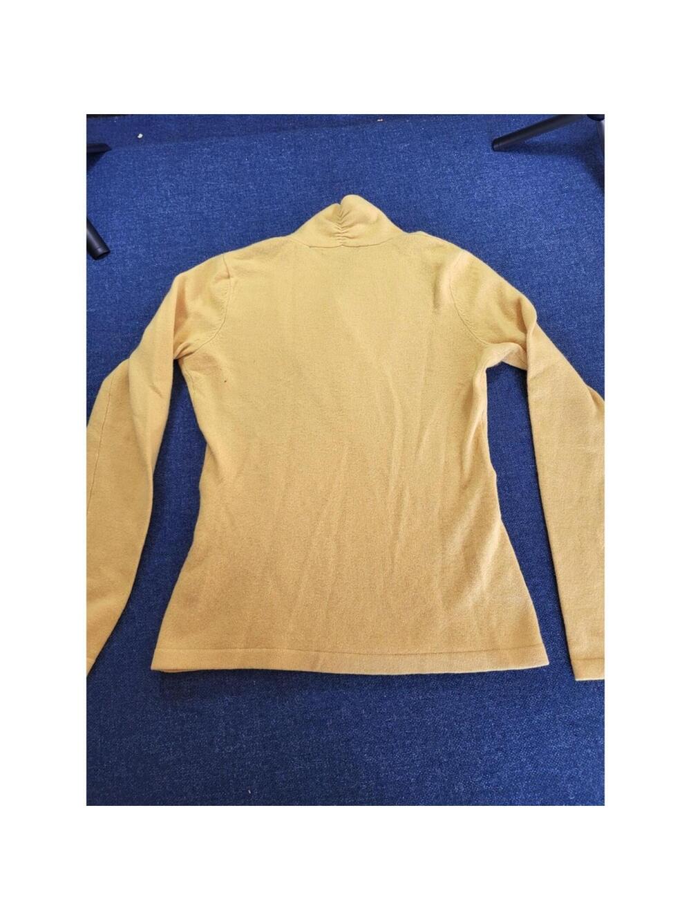 Saks Fifth Avenue Yellow Wrap Sweater Women's Small V-Neck Long Sleeve - Picture 9 of 9